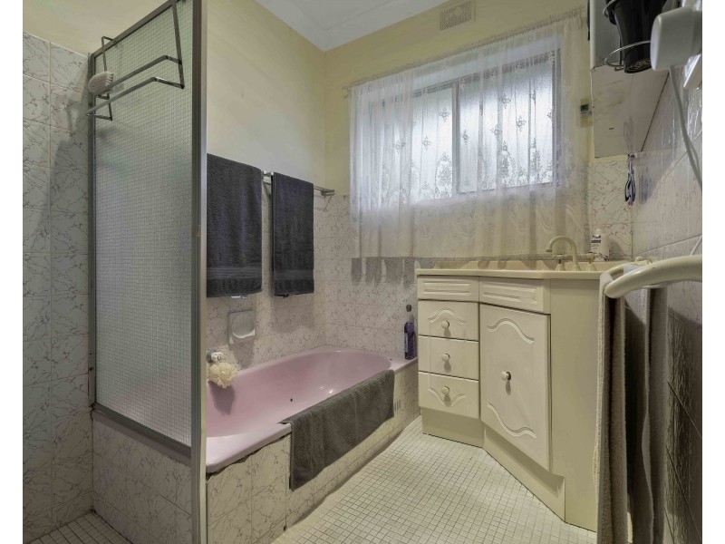 6 Wentworth Avenue, Bedford Park SA 5042