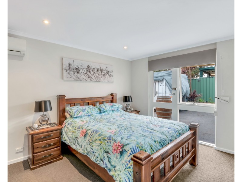 15  Mason Avenue, Happy Valley SA 5159