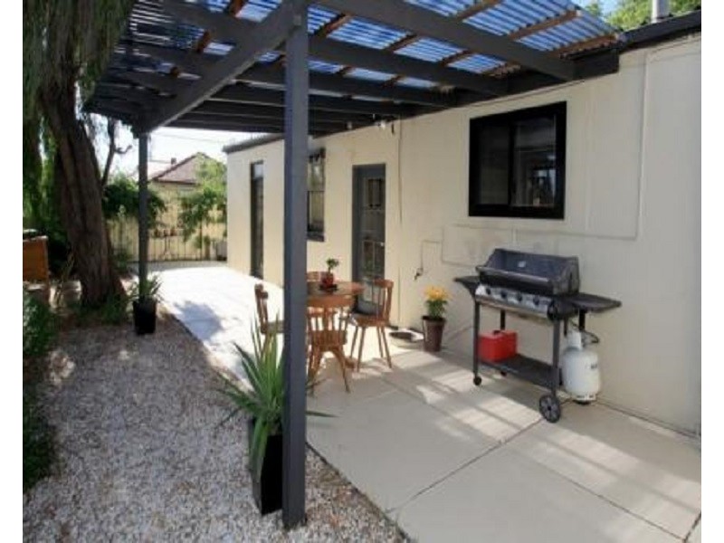 28 Dingera Avenue, North Plympton SA 5037