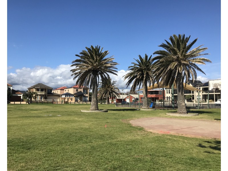 47 Holder Road, Hove SA 5048