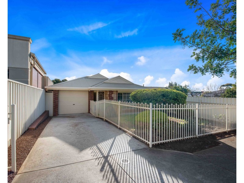 2B Scarborough Terrace, Dover Gardens SA 5048