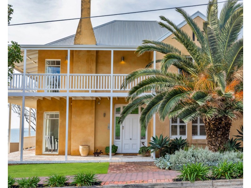 18 Seaview Avenue, Kingston Park SA 5049