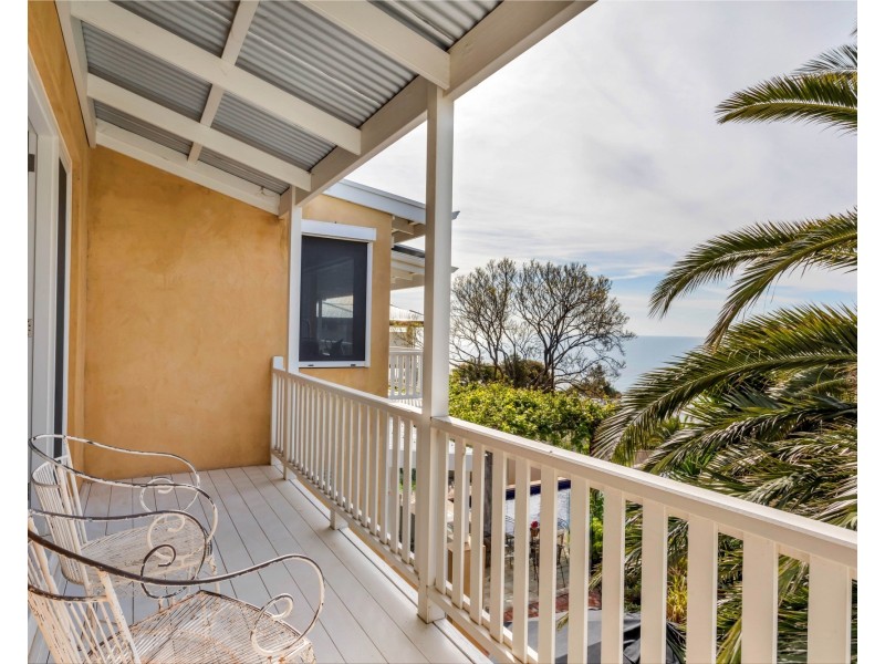 18 Seaview Avenue, Kingston Park SA 5049