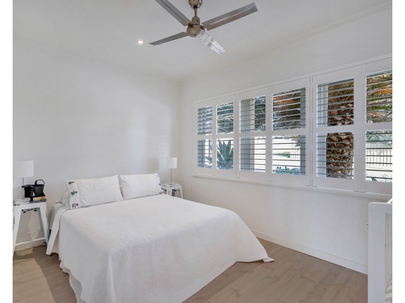 18 Seaview Avenue, Kingston Park SA 5049