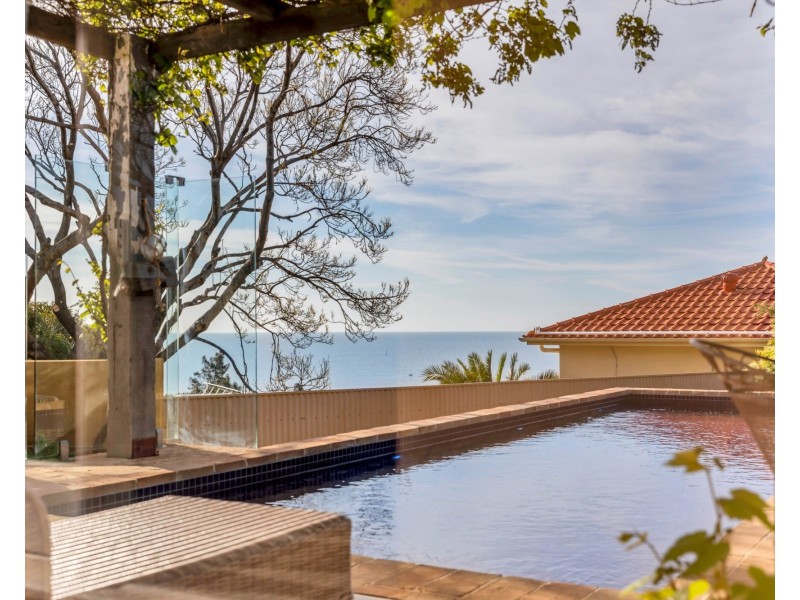 18 Seaview Avenue, Kingston Park SA 5049