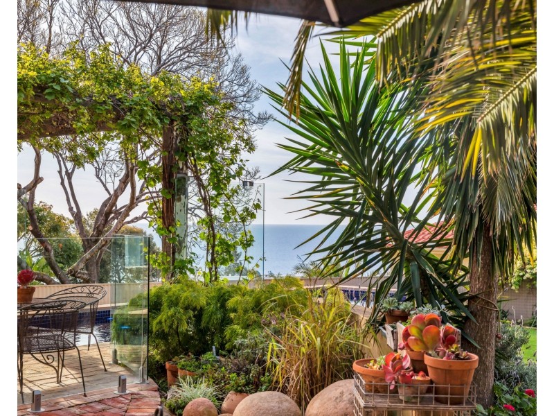 18 Seaview Avenue, Kingston Park SA 5049