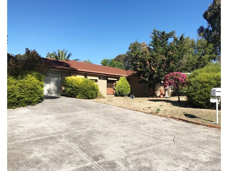 18 Emerald Street, Flagstaff Hill SA 5159