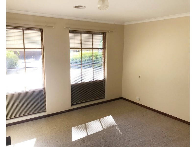 18 Emerald Street, Flagstaff Hill SA 5159