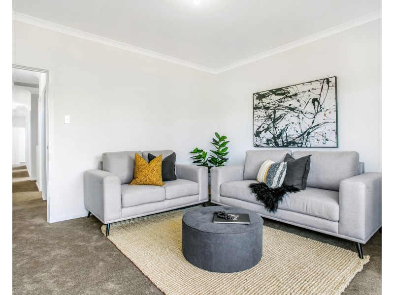 4 Woodfield Avenue, Warradale SA 5046