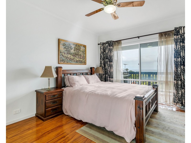 2 Westcliff Court, Marino SA 5049