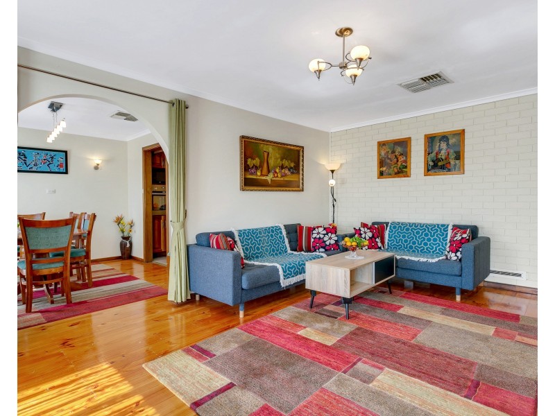 23 Eloise Avenue, Hallett Cove SA 5158