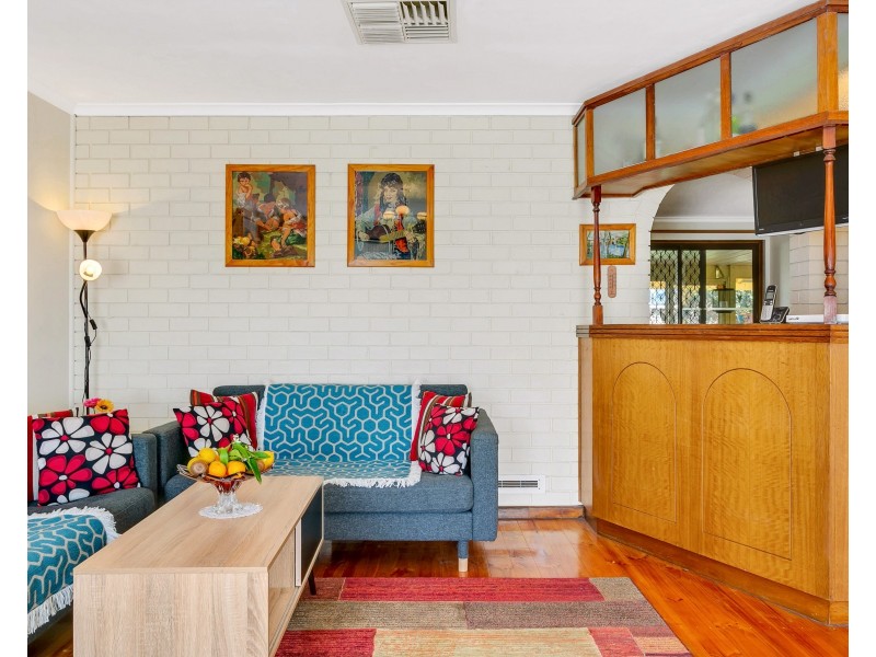 23 Eloise Avenue, Hallett Cove SA 5158