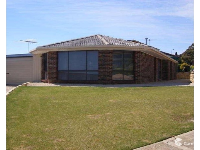4 Neeangara Crescent, Hallett Cove SA 5158