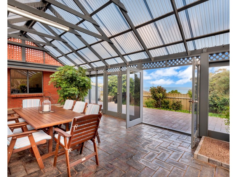 14 Sandpiper Terrace, Hallett Cove SA 5158