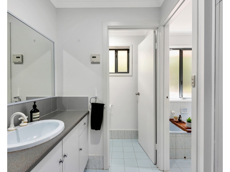 14 Sandpiper Terrace, Hallett Cove SA 5158