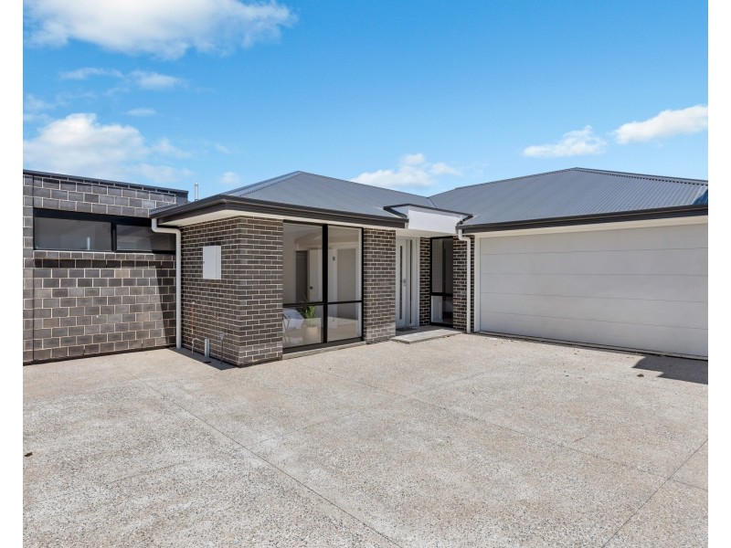 63B Daws Road, Clovelly Park SA 5042