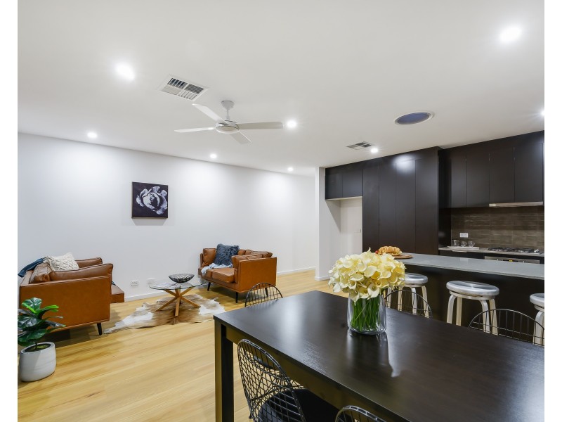 19-19B Dalkeith Avenue, Dover Gardens SA 5048