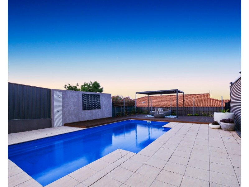 14 Grand View Drive, Seacombe Heights SA 5047