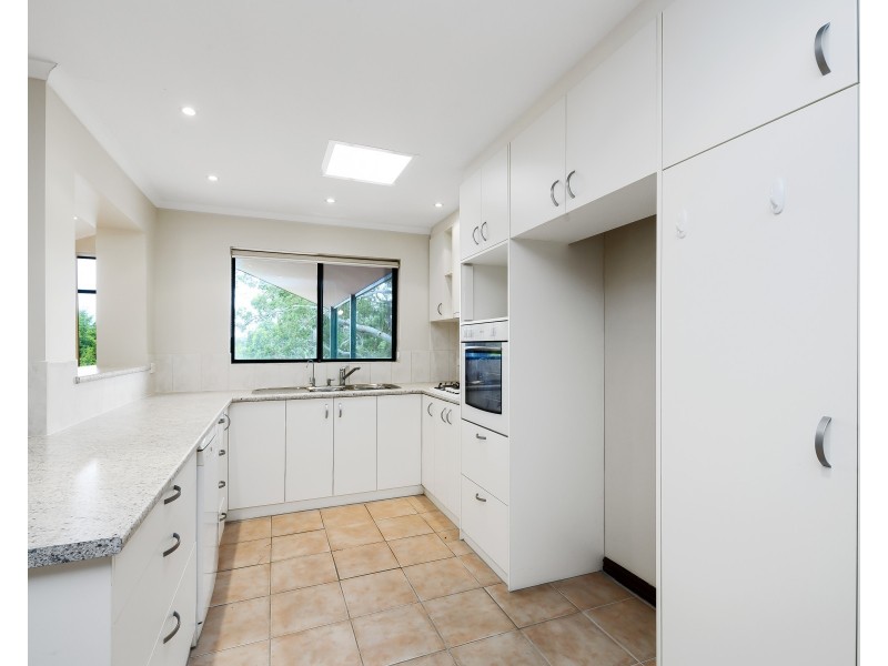 4 Jacaranda Place, Aberfoyle Park SA 5159