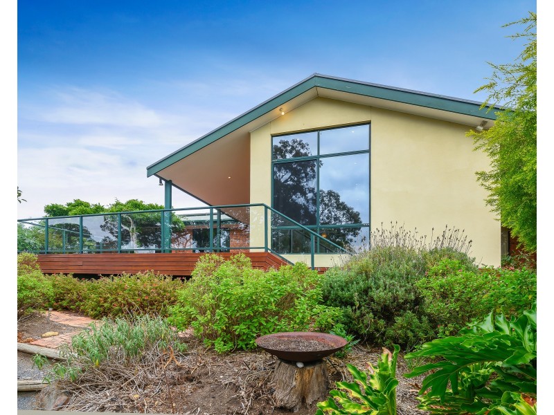 4 Jacaranda Place, Aberfoyle Park SA 5159