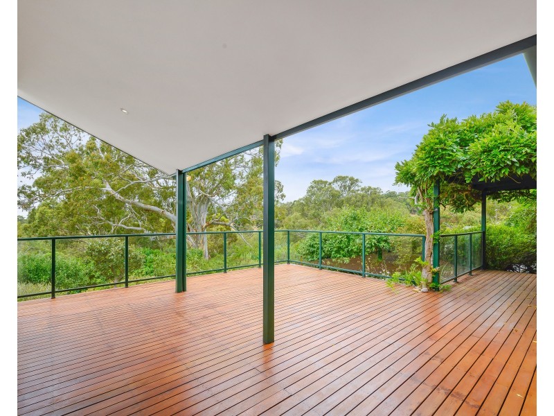 4 Jacaranda Place, Aberfoyle Park SA 5159