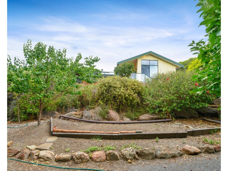 4 Jacaranda Place, Aberfoyle Park SA 5159