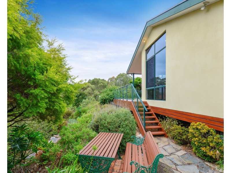 4 Jacaranda Place, Aberfoyle Park SA 5159