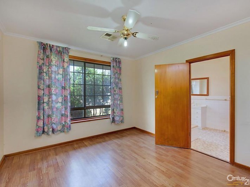 23 Cooke Street, Findon SA 5023