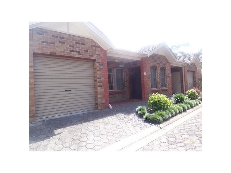 9/11 Thomas Drive, Happy Valley SA 5159