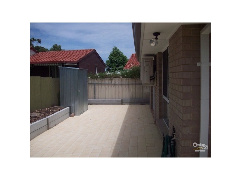 42 Narvik Crescent   FOR RENT, Hackham West SA 5163