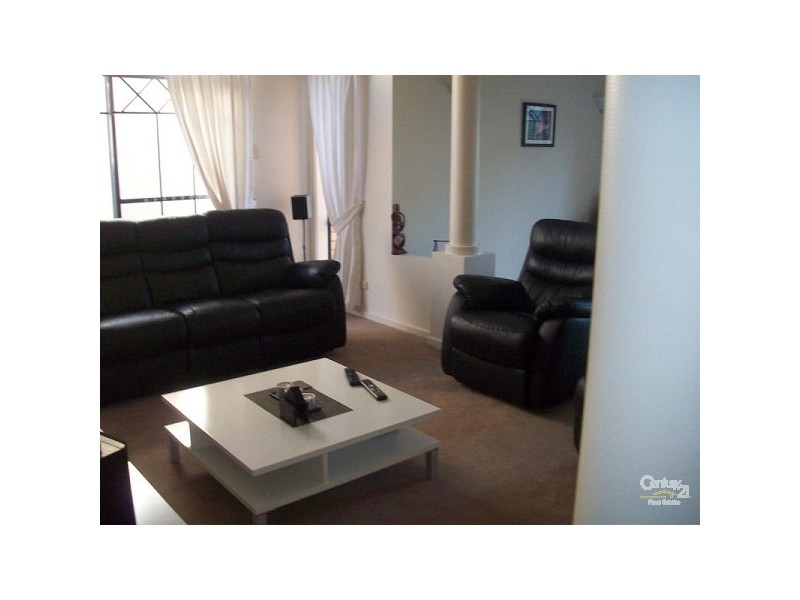 77 Dorrien Avenue   FOR RENT, Woodcroft SA 5162