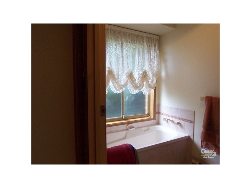 51 Siegersdorf Crescent, Old Reynella SA 5161