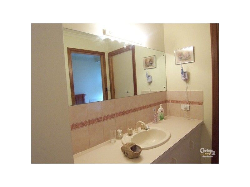 51 Siegersdorf Crescent, Old Reynella SA 5161