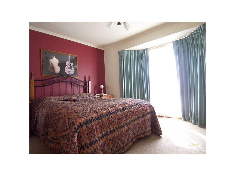 51 Siegersdorf Crescent, Old Reynella SA 5161