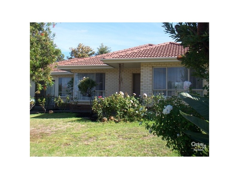 5 Sussex Crescent, Morphett Vale SA 5162