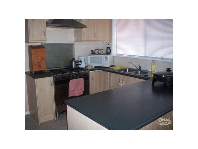 42 Beacon Crescent FOR RENT, Seaford SA 5169