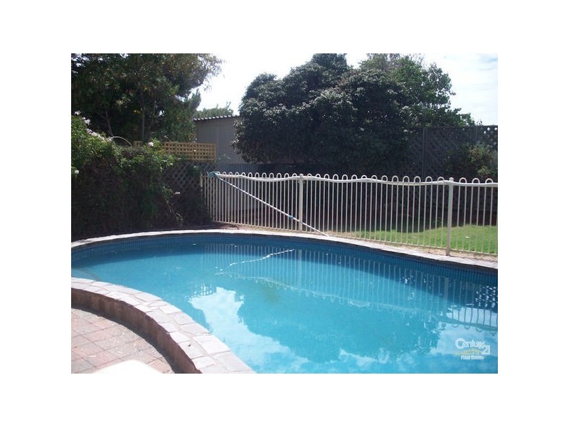 42 Beacon Crescent FOR RENT, Seaford SA 5169