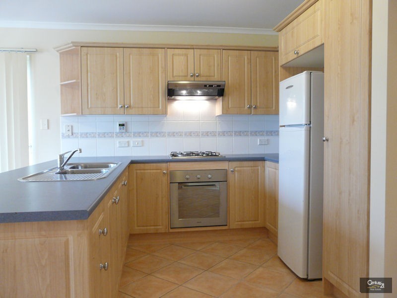 4 /13 Alana Walk, Woodcroft SA 5162