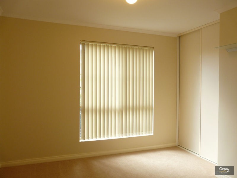 4 /13 Alana Walk, Woodcroft SA 5162