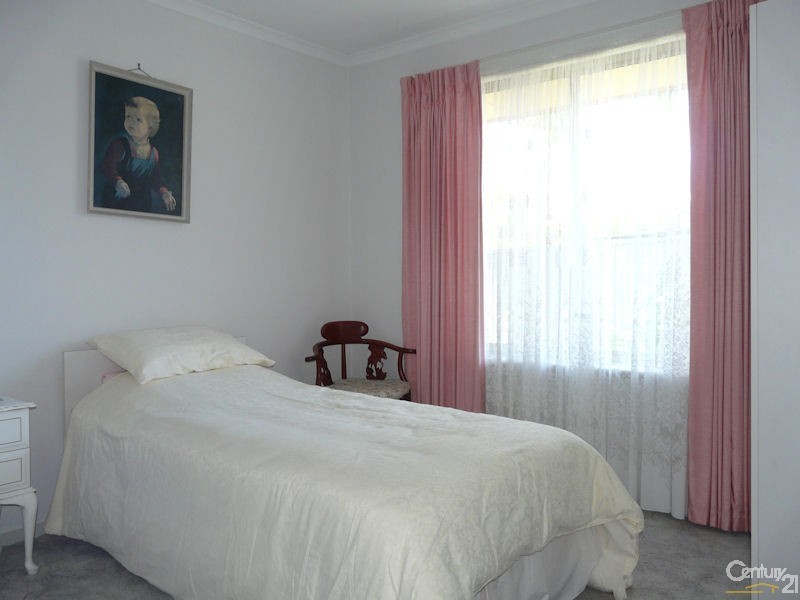 3/138 Reynell Rd, Woodcroft SA 5162