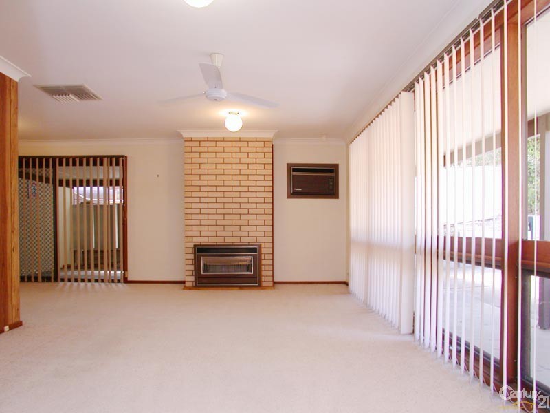 42 Robbie Drive, Reynella East SA 5161