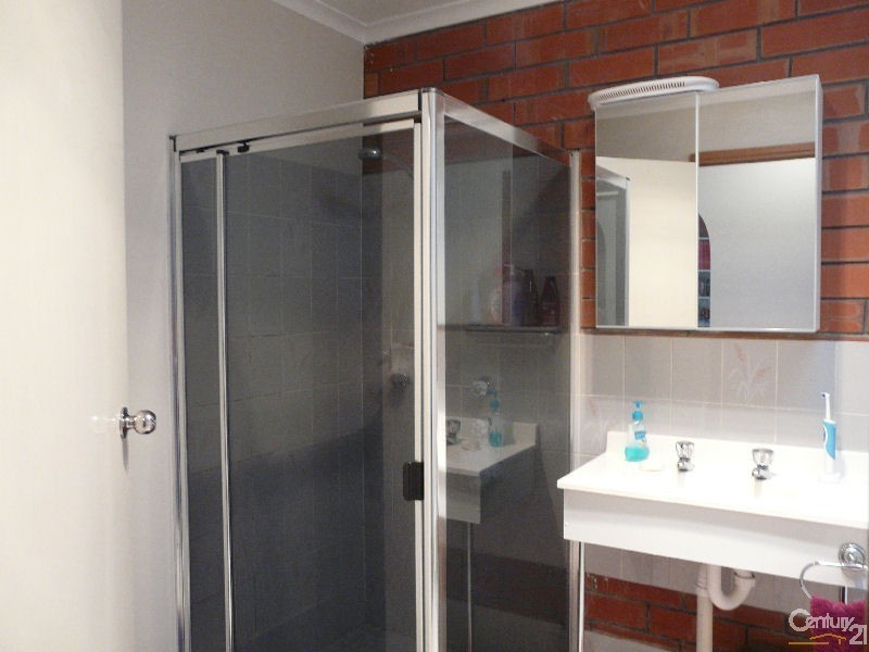 8/2 Douglas Avenue, Reynella SA 5161