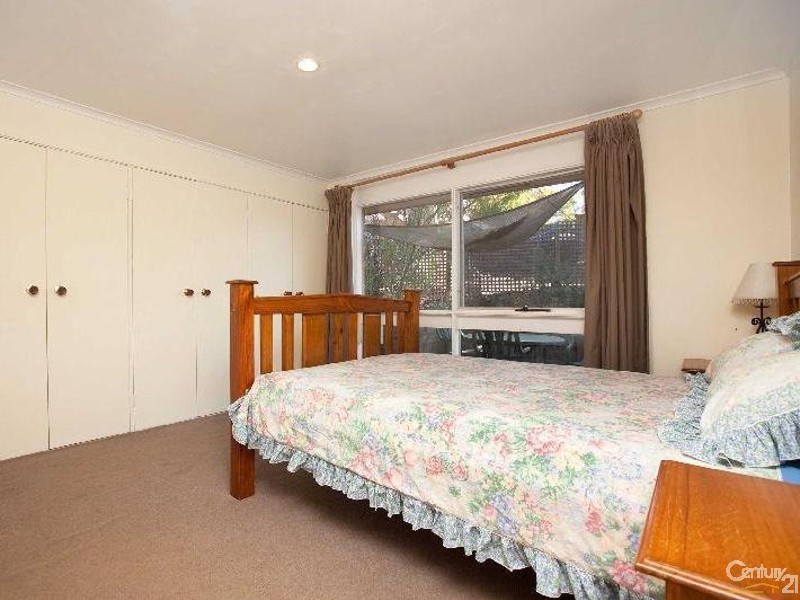 25 Ella Crescent, O’halloran Hill SA 5158