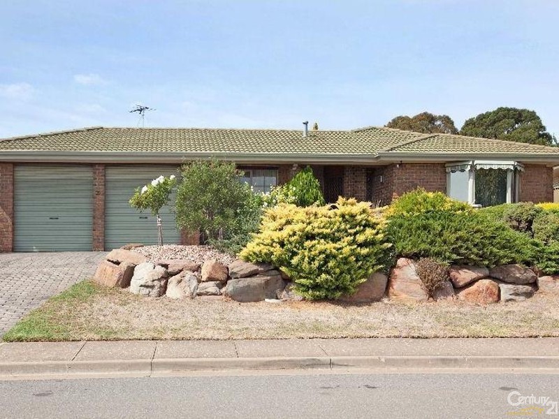 25 Neeangarra Crescent, Hallett Cove SA 5158