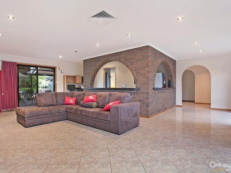 37 Robbie Drive, Reynella East SA 5161