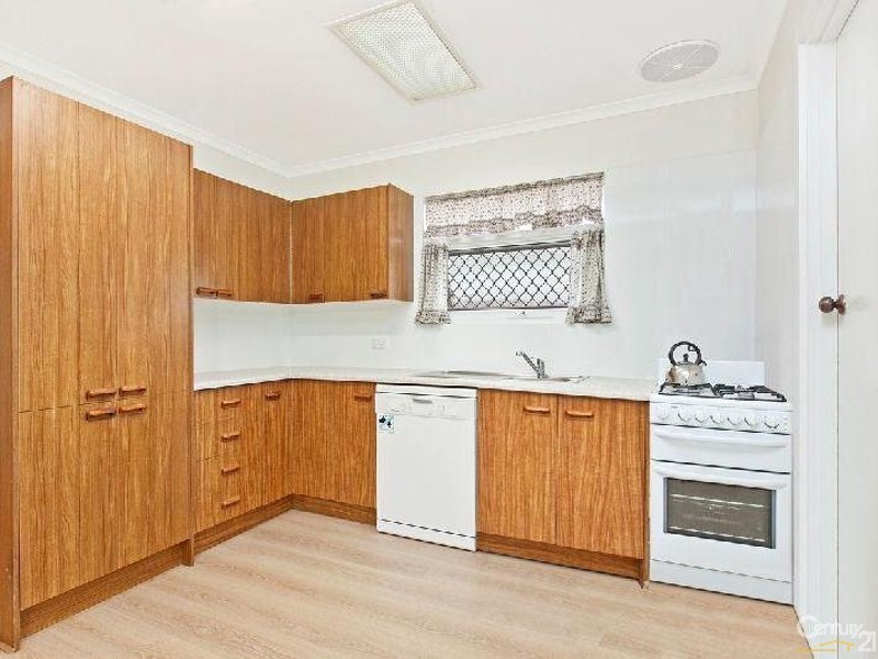 17 Radnor Street, Morphett Vale SA 5162