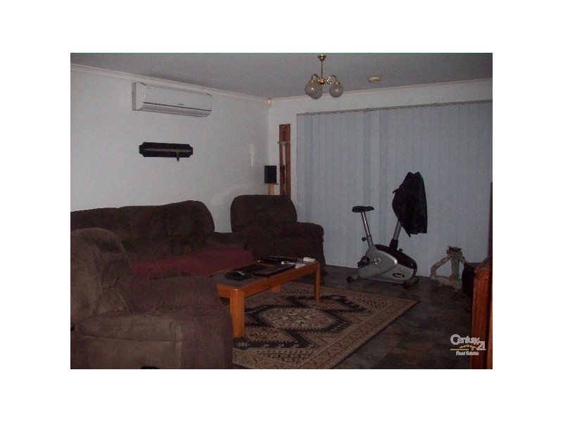 2 Hoy Street FOR RENT, Noarlunga Downs SA 5168