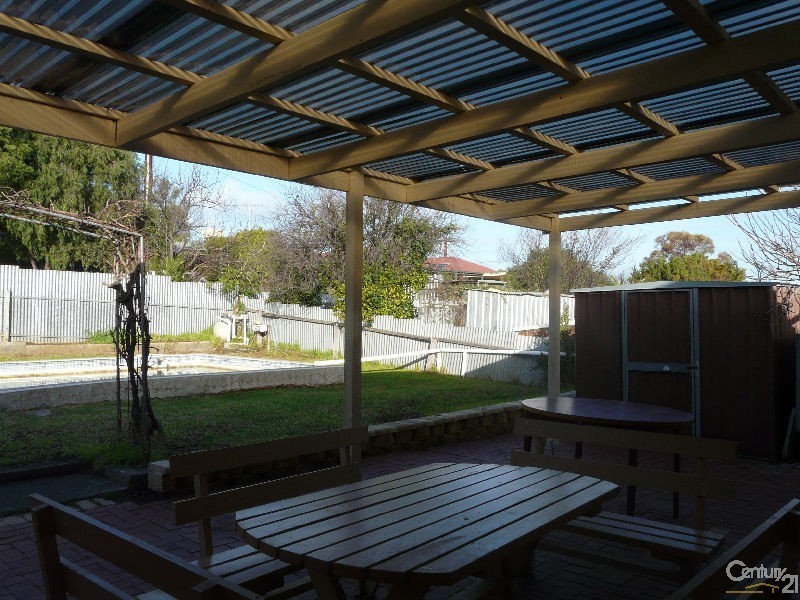 22 Village Road, Hackham West SA 5163