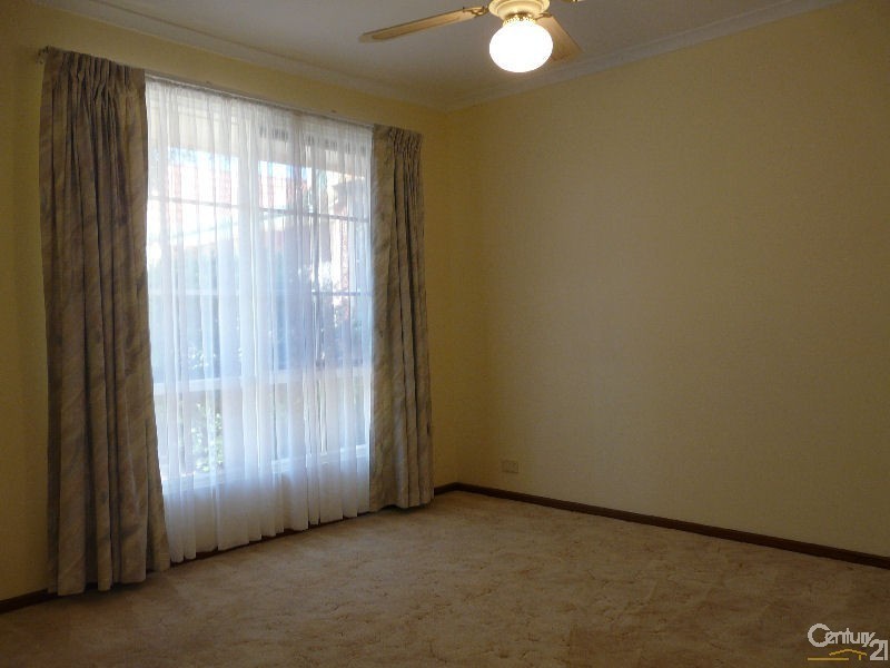 9/138 Reynell Road, Woodcroft SA 5162