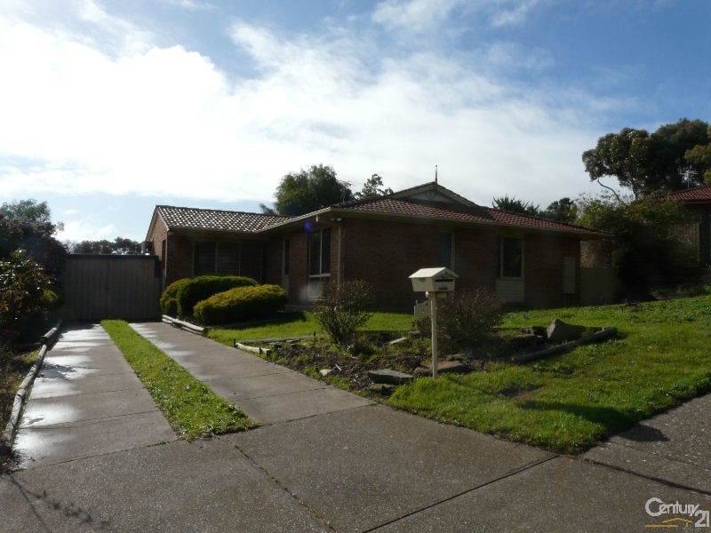 3 Cumberland Crescent, Huntfield Heights SA 5163